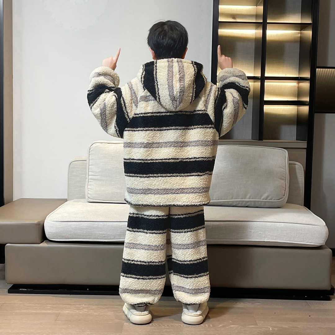 儿童装男童睡衣冬季家居服大童秋冬款加绒加厚珊瑚绒男孩法兰绒潮