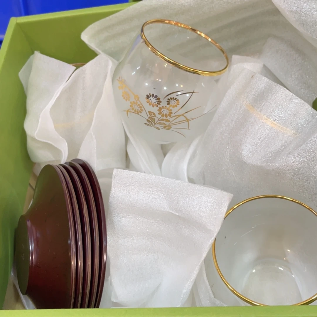 -微瑕_ 回流物品，不是全新