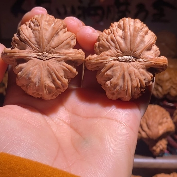 超***我吊坠文玩核桃42白狮子