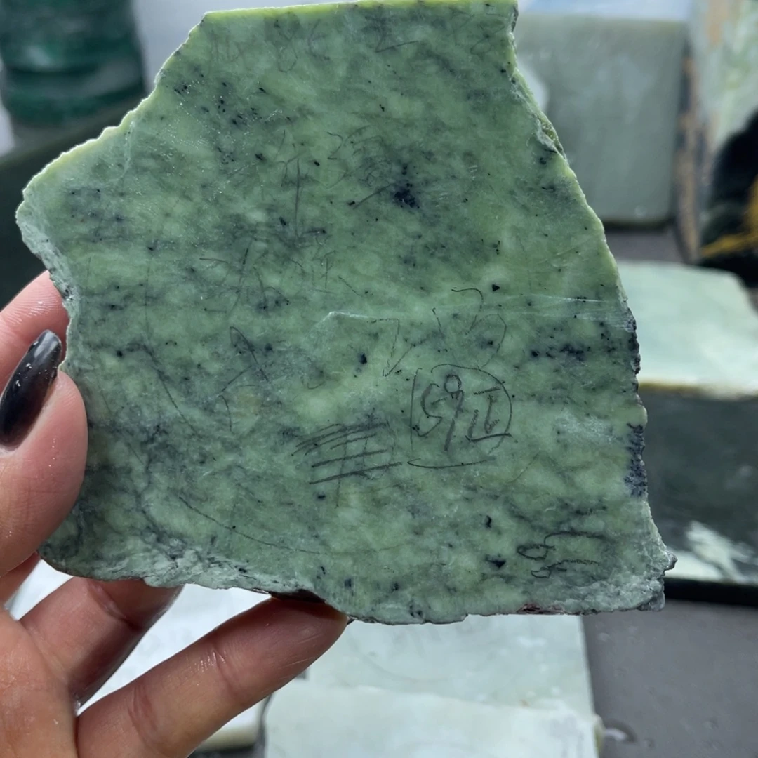 和田玉未镶嵌手镯定制手镯