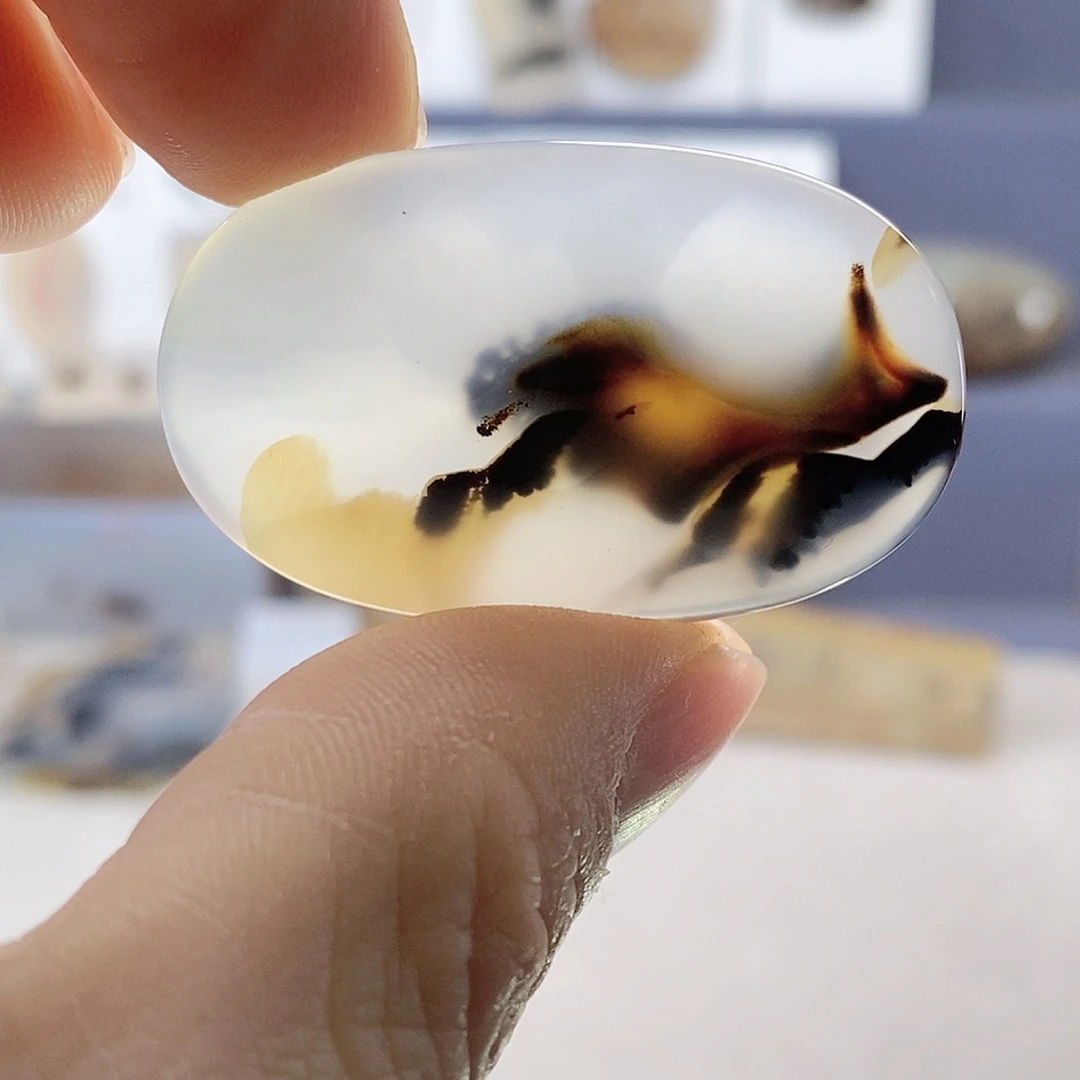 未镶嵌玛瑙/玉髓珠宝奇石