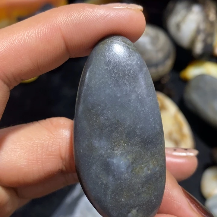 颈饰未镶嵌和田玉（糖玉）42