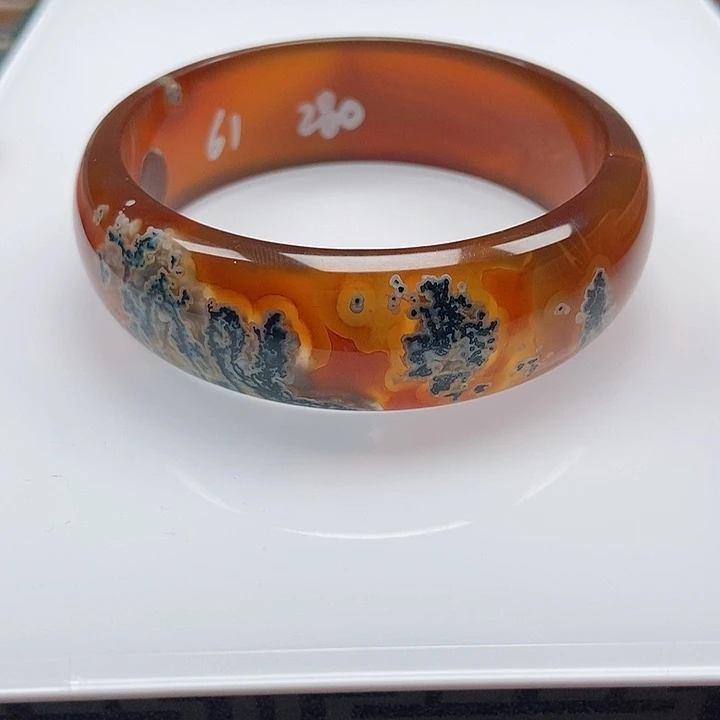手镯玛瑙/玉髓未镶嵌