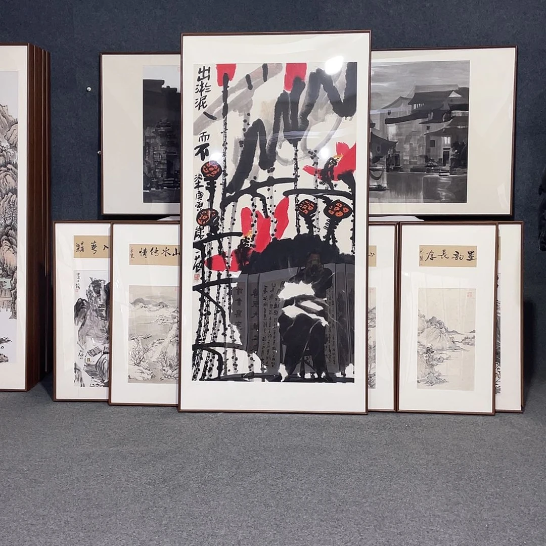 国画y*f手绘画作品带框