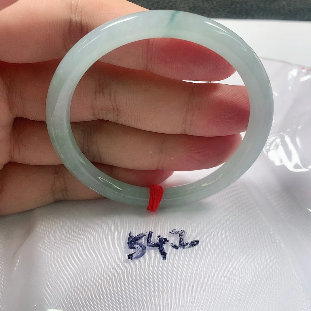 未镶嵌手镯（圆镯）翡翠373号