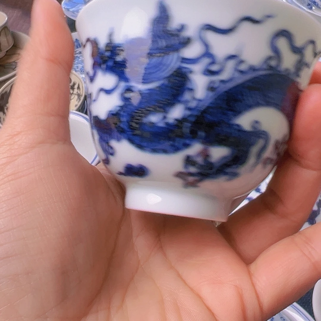 勇***团手绘壁纸都要用一段一