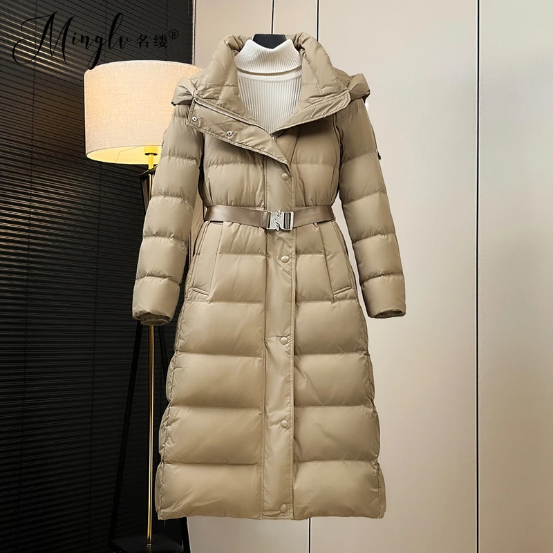 欧洲站束腰修身羽绒服女中长款长过膝加厚奢华简约收腰显瘦新款