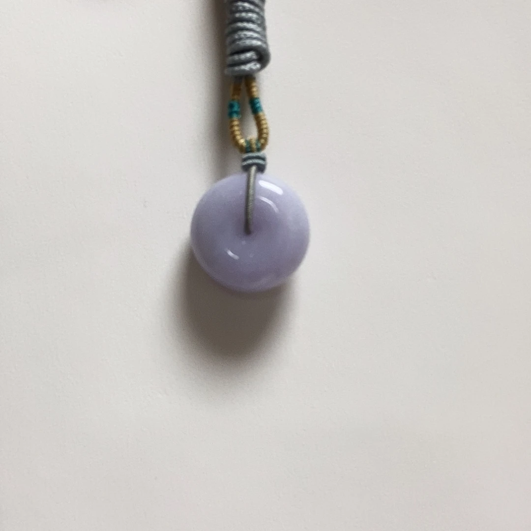 翡翠未镶嵌颈饰简单