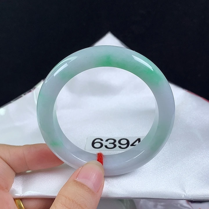 翡翠未镶嵌手镯53圈 小清新甜绿色系