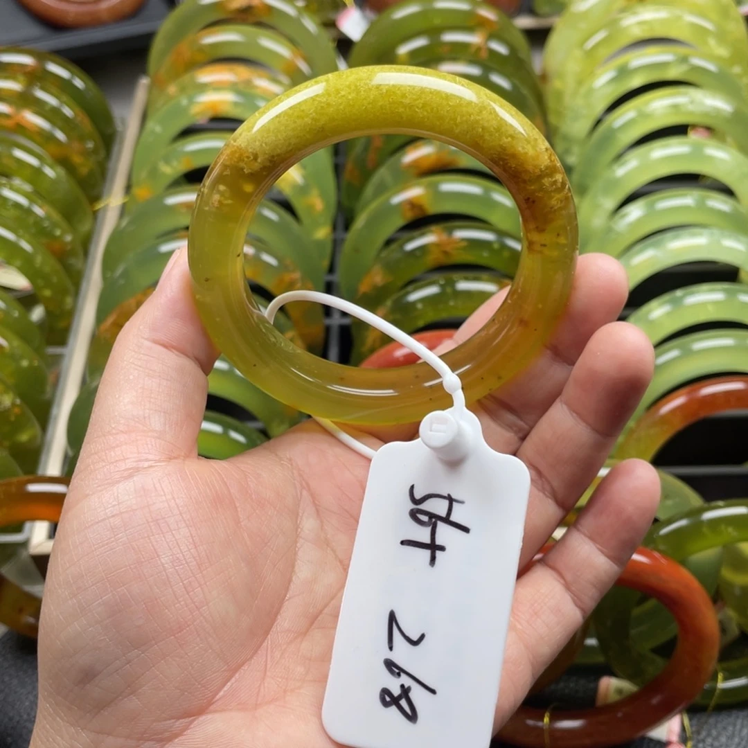 未镶嵌蛇纹石玉手镯有裂手镯特价不退不换