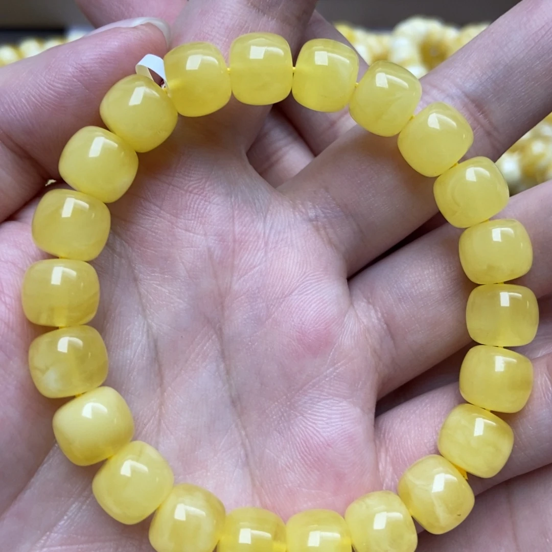 蜜蜡未镶嵌珠宝奇石218