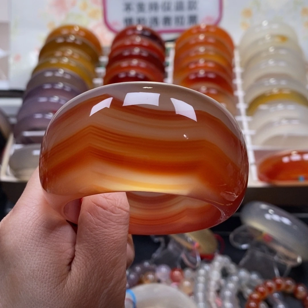 玛瑙/玉髓未镶嵌手镯