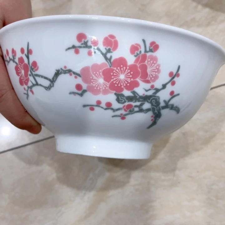 碟釉下彩梅花面碗16.5 cm