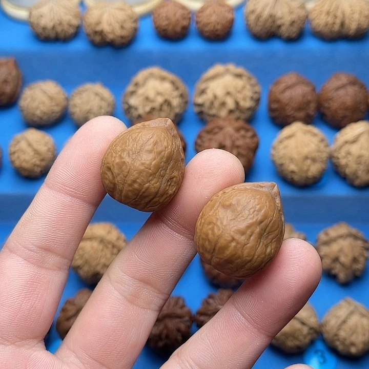 把件文玩核桃小寿桃