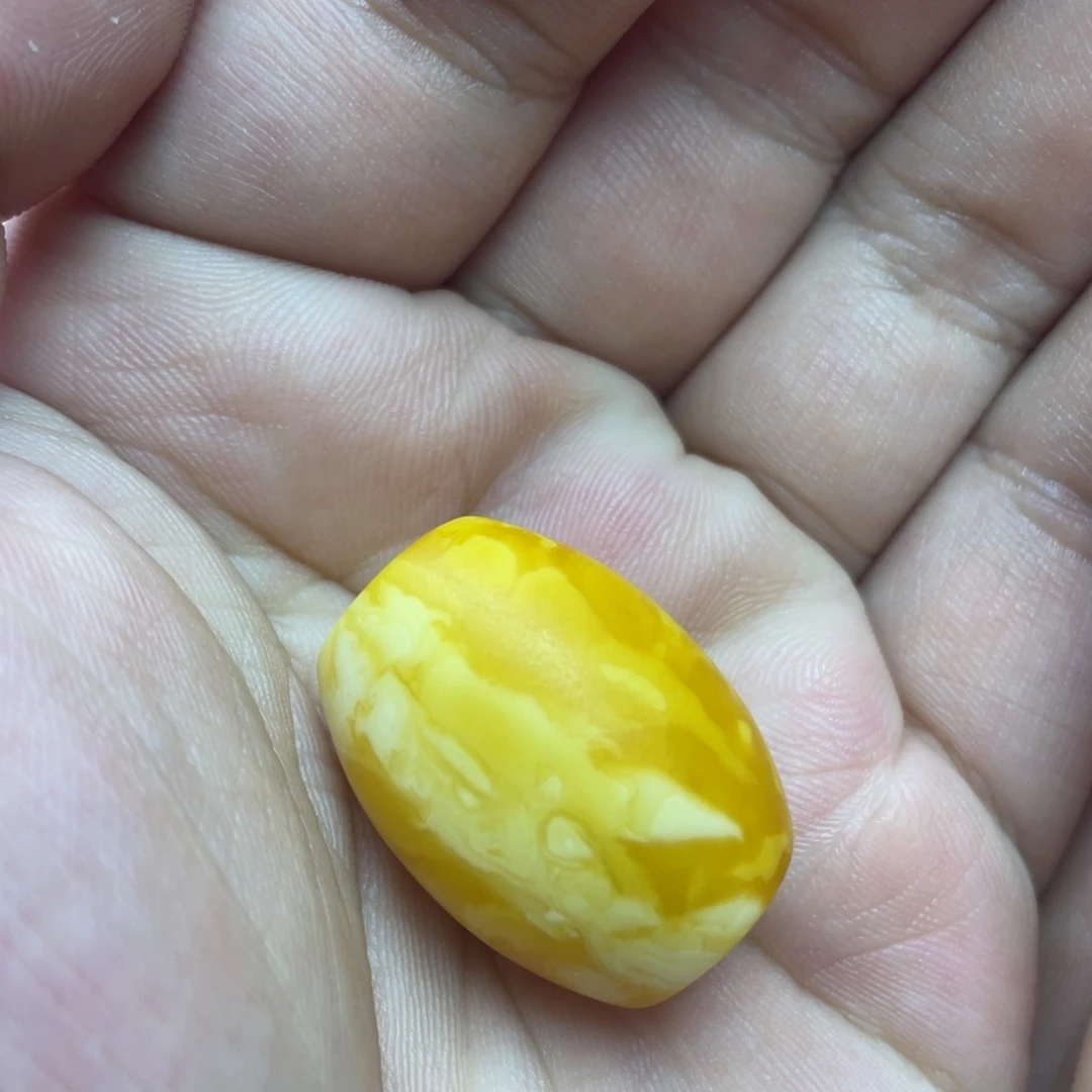 琥珀未镶嵌吊坠(不含链)