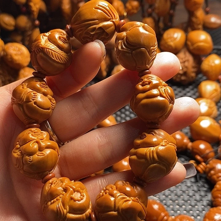 吊坠橄榄核八宝弥勒