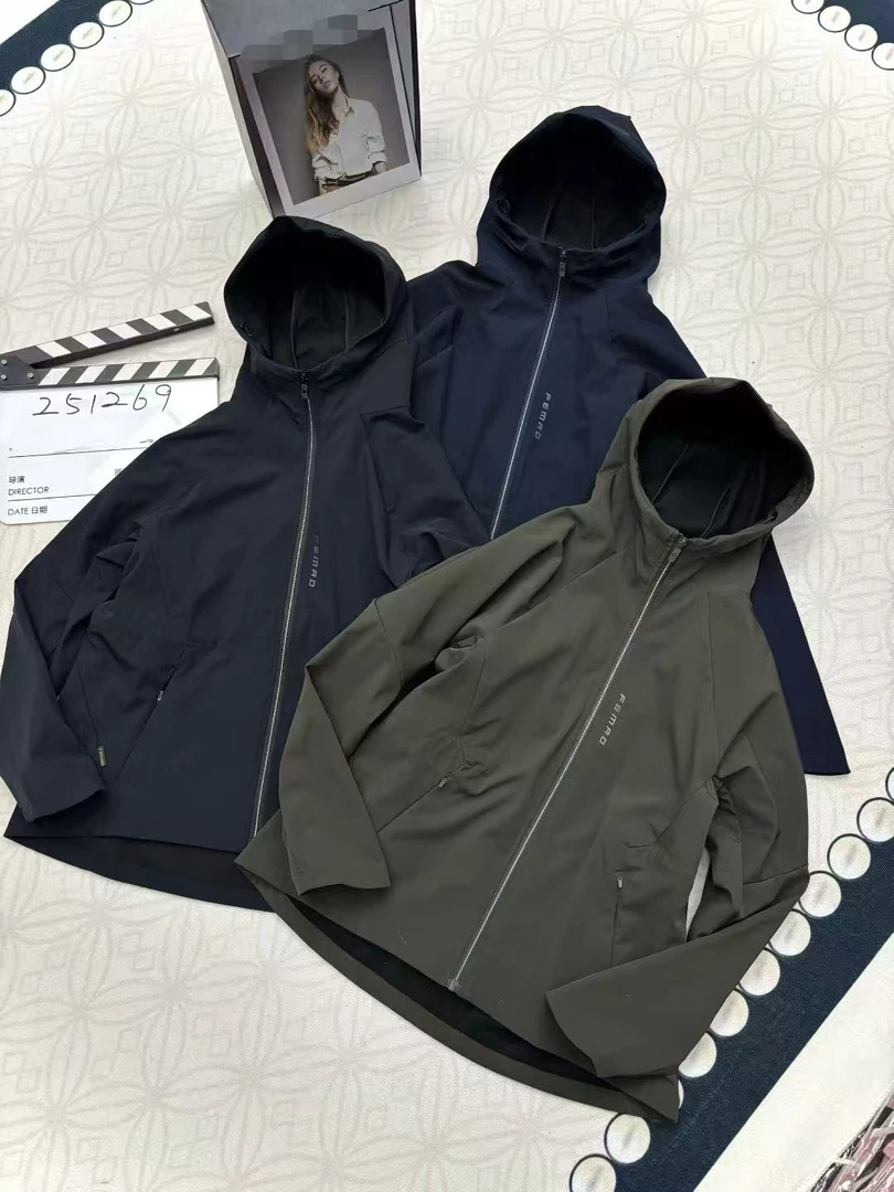 菲玛掂251269正品2025秋冬新款时尚显瘦连帽加绒风衣外套女冲锋衣