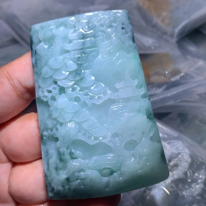 翡翠未镶嵌颈饰保真天然A货翡翠