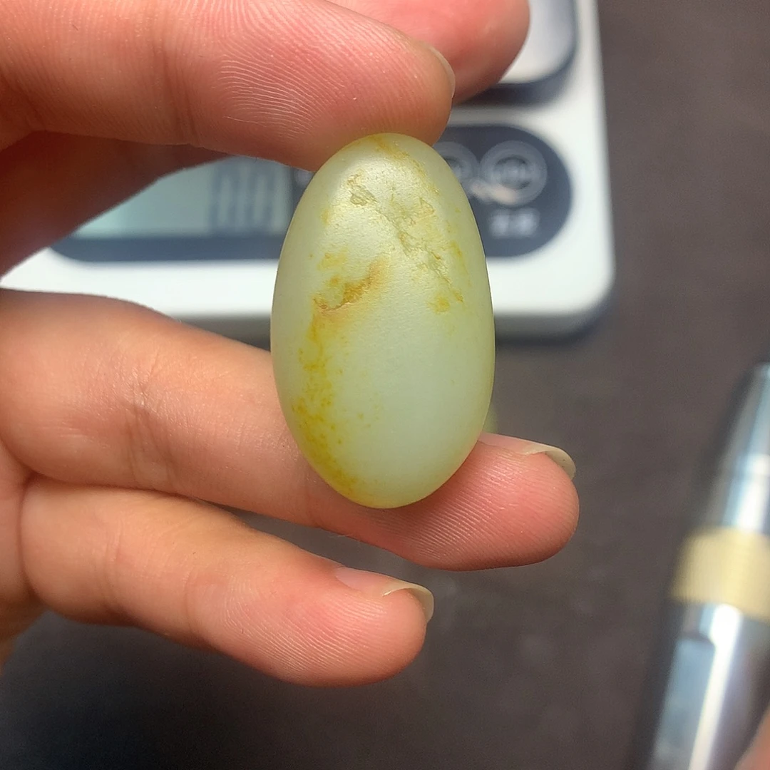 和田玉（糖玉）未镶嵌挂件