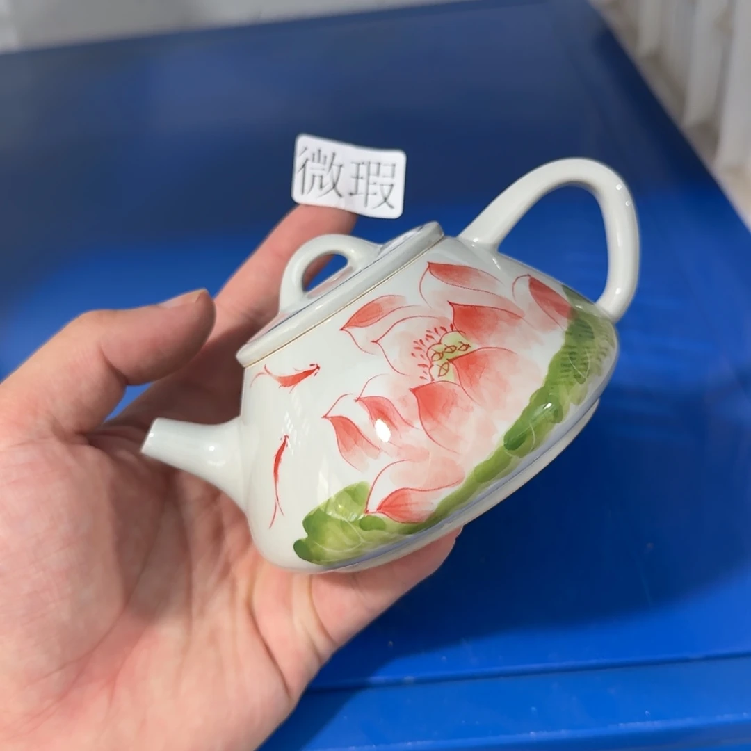 釉下手绘茶具微瑕