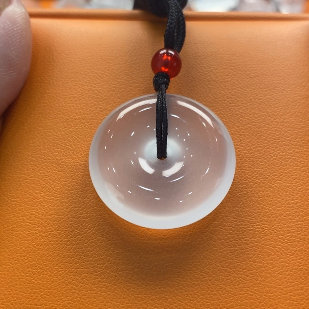 石英质玉吊坠(不含链)未镶嵌
