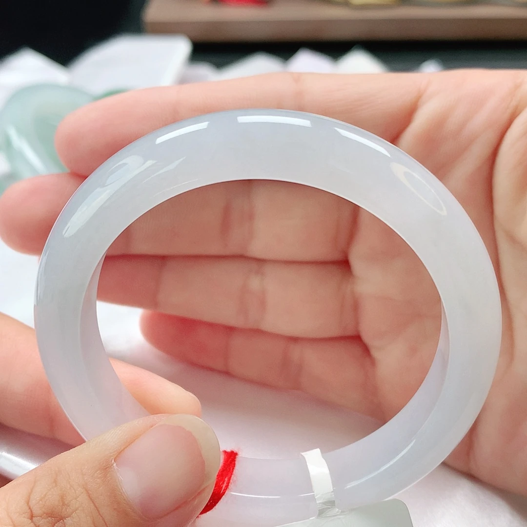 翡翠未镶嵌手镯54正