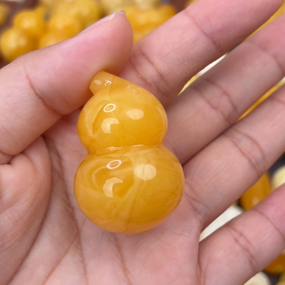 蜜蜡未镶嵌吊坠(不含链)葫芦
