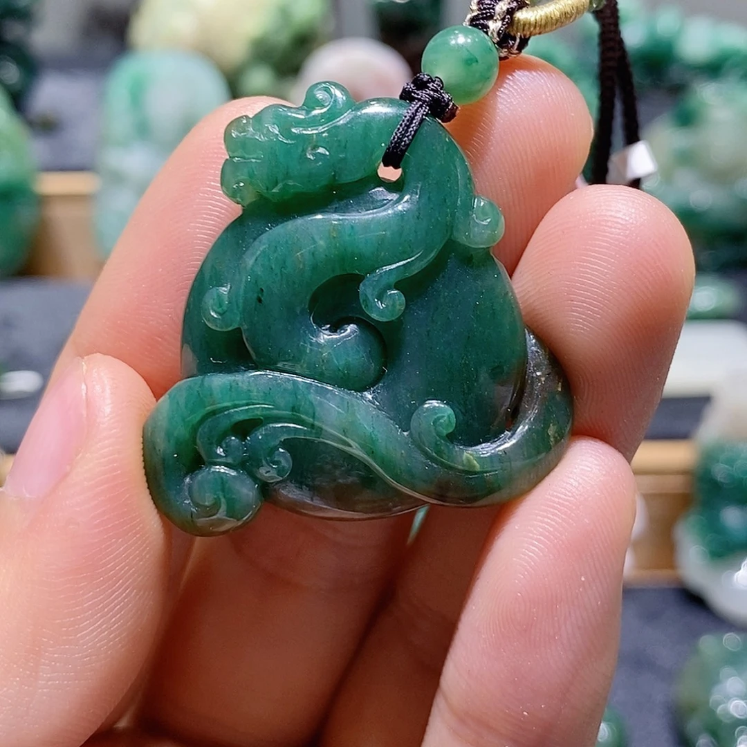 独山玉未镶嵌吊坠