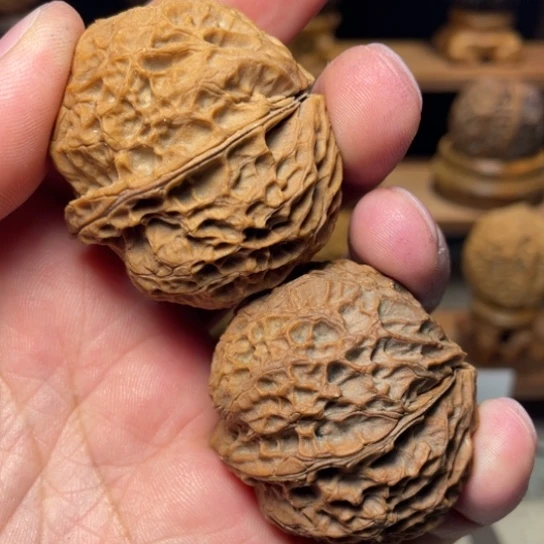 文玩核桃吊坠y网纹元宝45