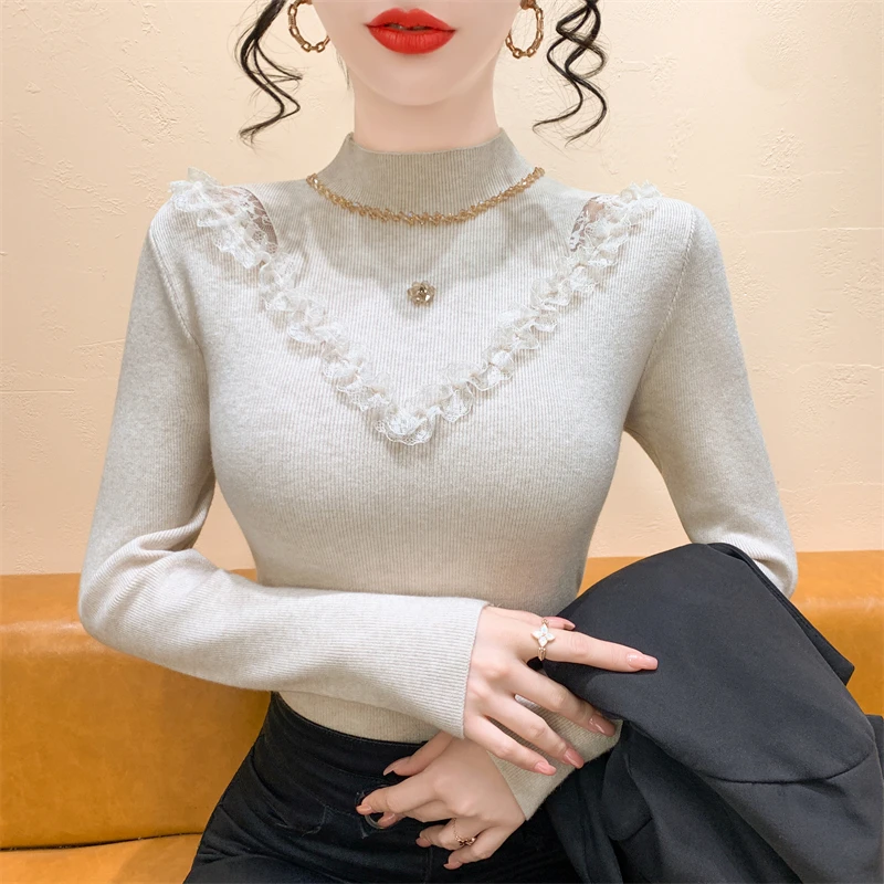 蕾丝拼接半高领钉钻镂空针织衫秋冬新款修身显瘦软糯针织打底衫