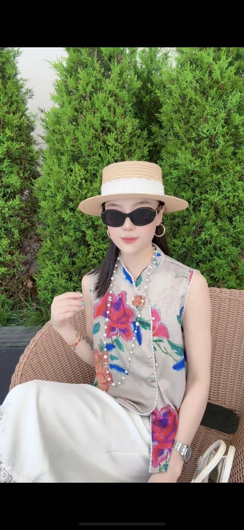 2025夏季新款国风盘扣斜襟提花不规则马甲2318