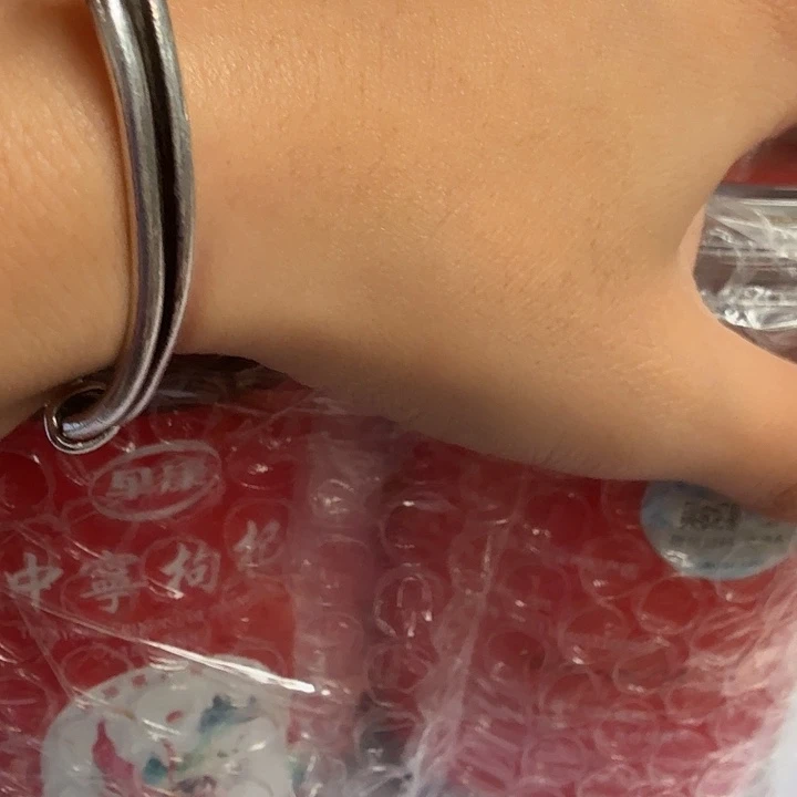 仓储折扣临期破损不退不换看好再拍