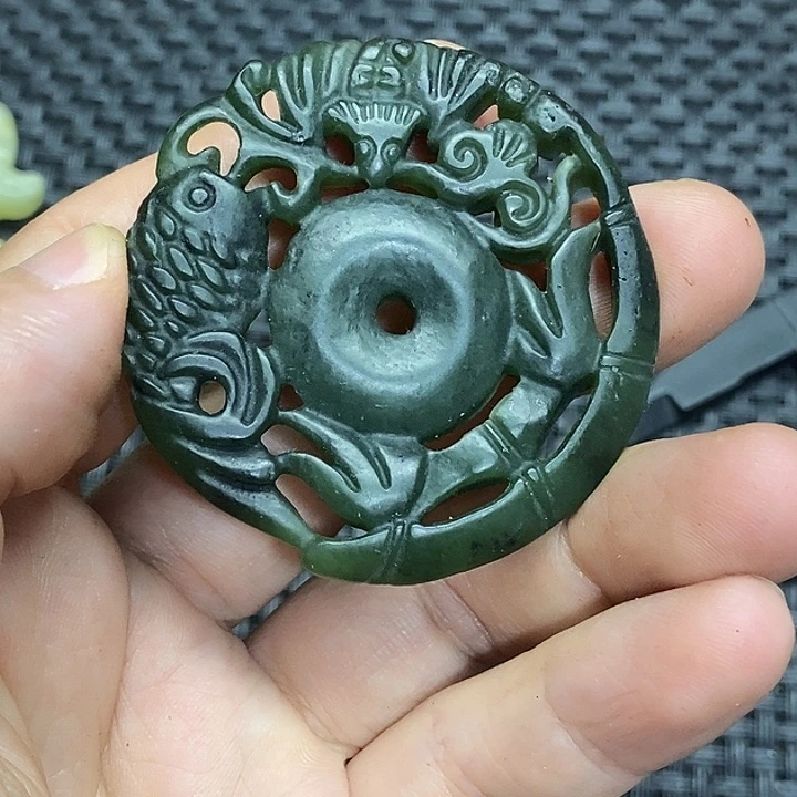 滴血莲花菩提吊坠