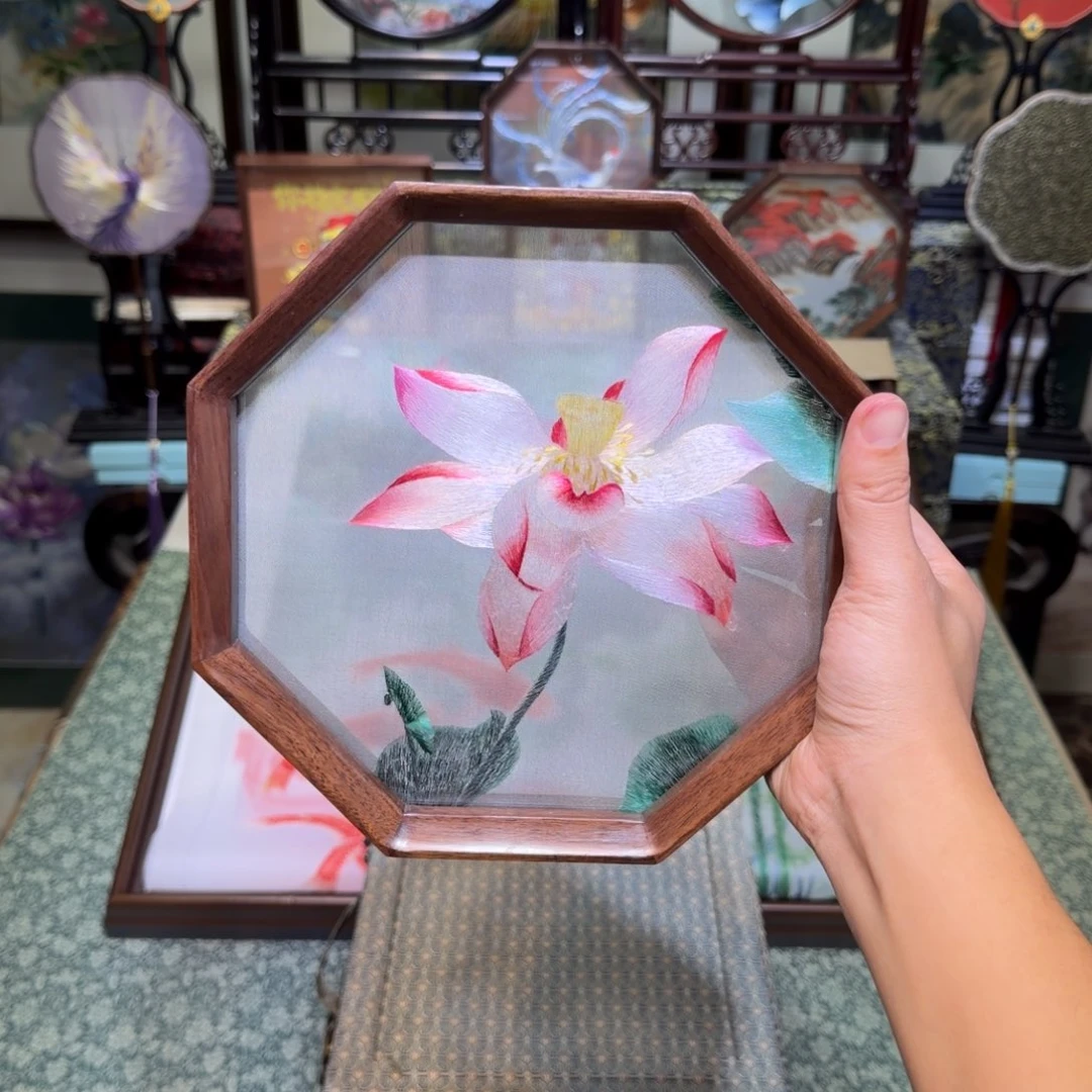 刺绣手工苏绣工艺制作技艺精湛