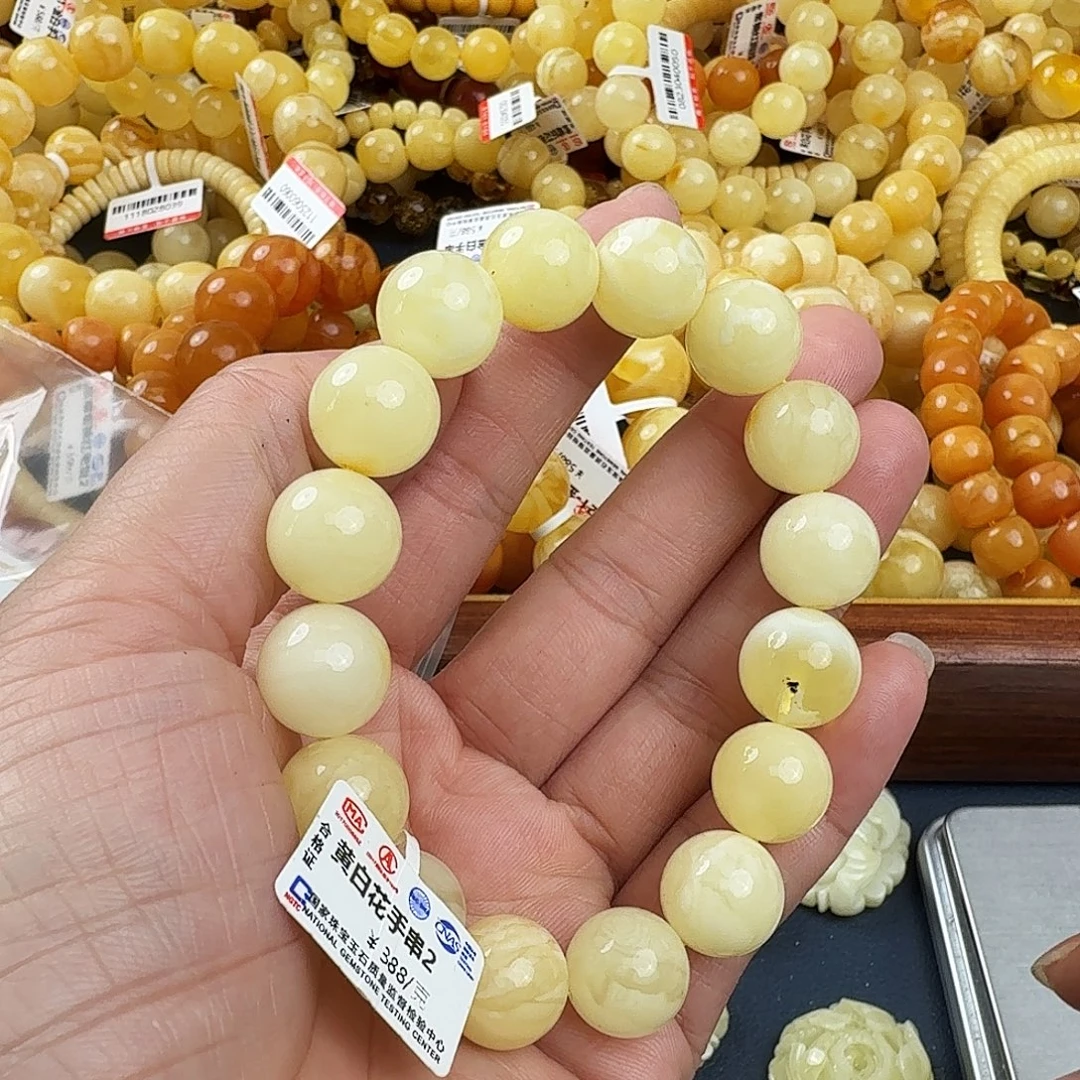 琥珀未镶嵌珠宝奇石