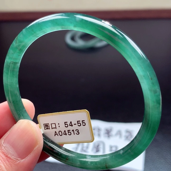 翡翠未镶嵌手镯翡翠手镯15