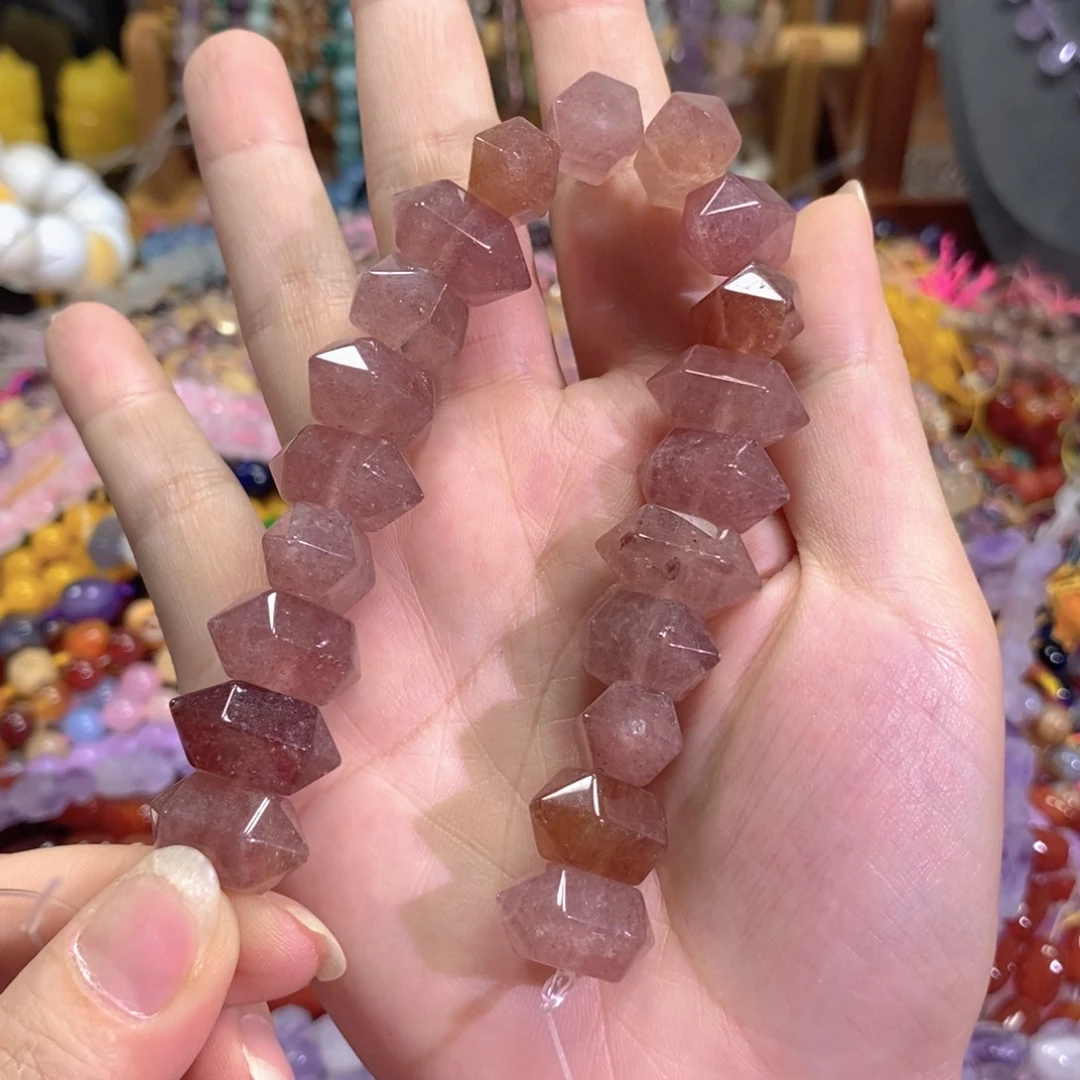 玛瑙/玉髓未镶嵌珠宝半成品草莓晶双尖20颗