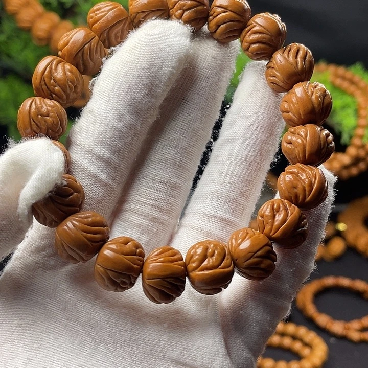 桃核吊坠秦岭龙纹桃核