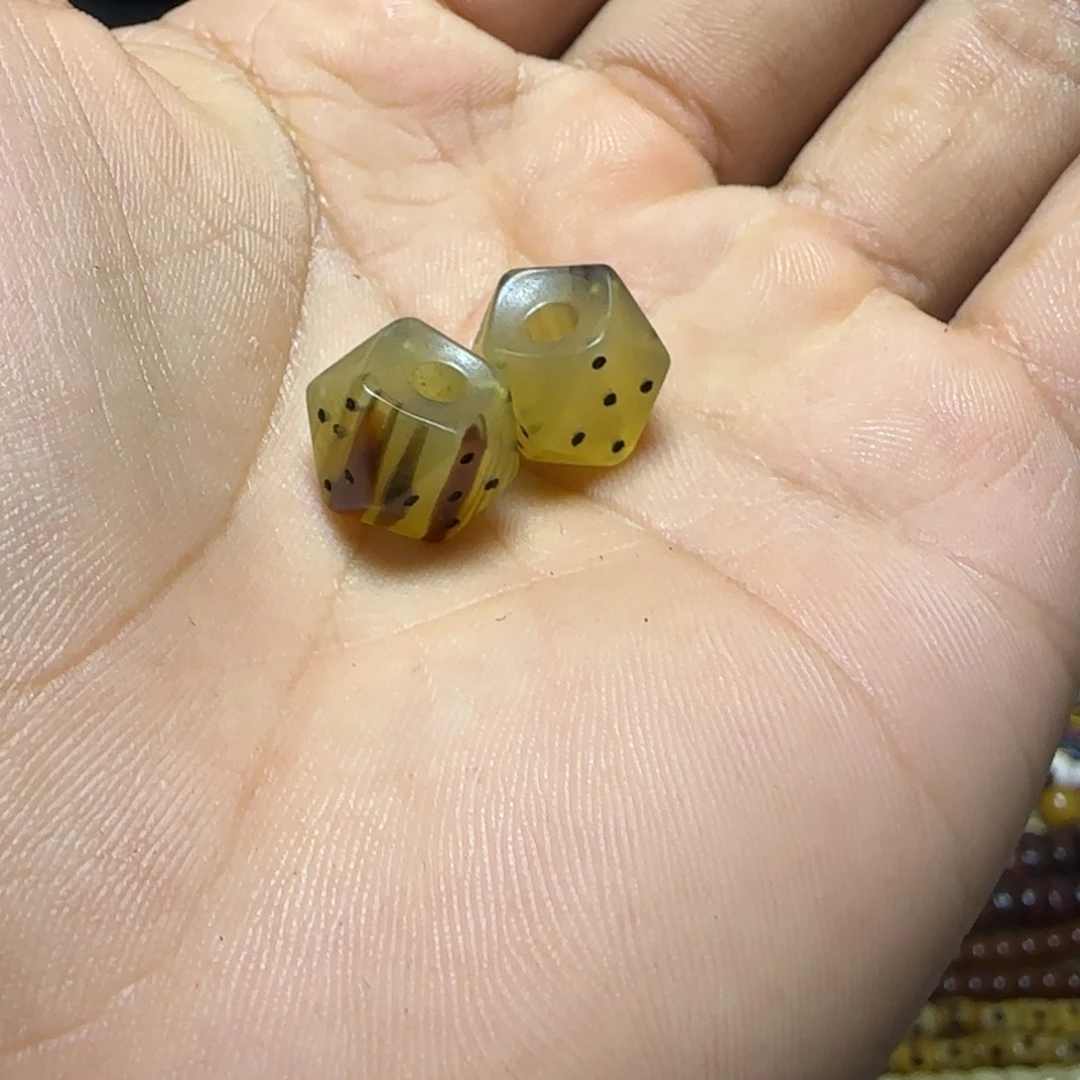彪***藏式工艺品叶西直播间
