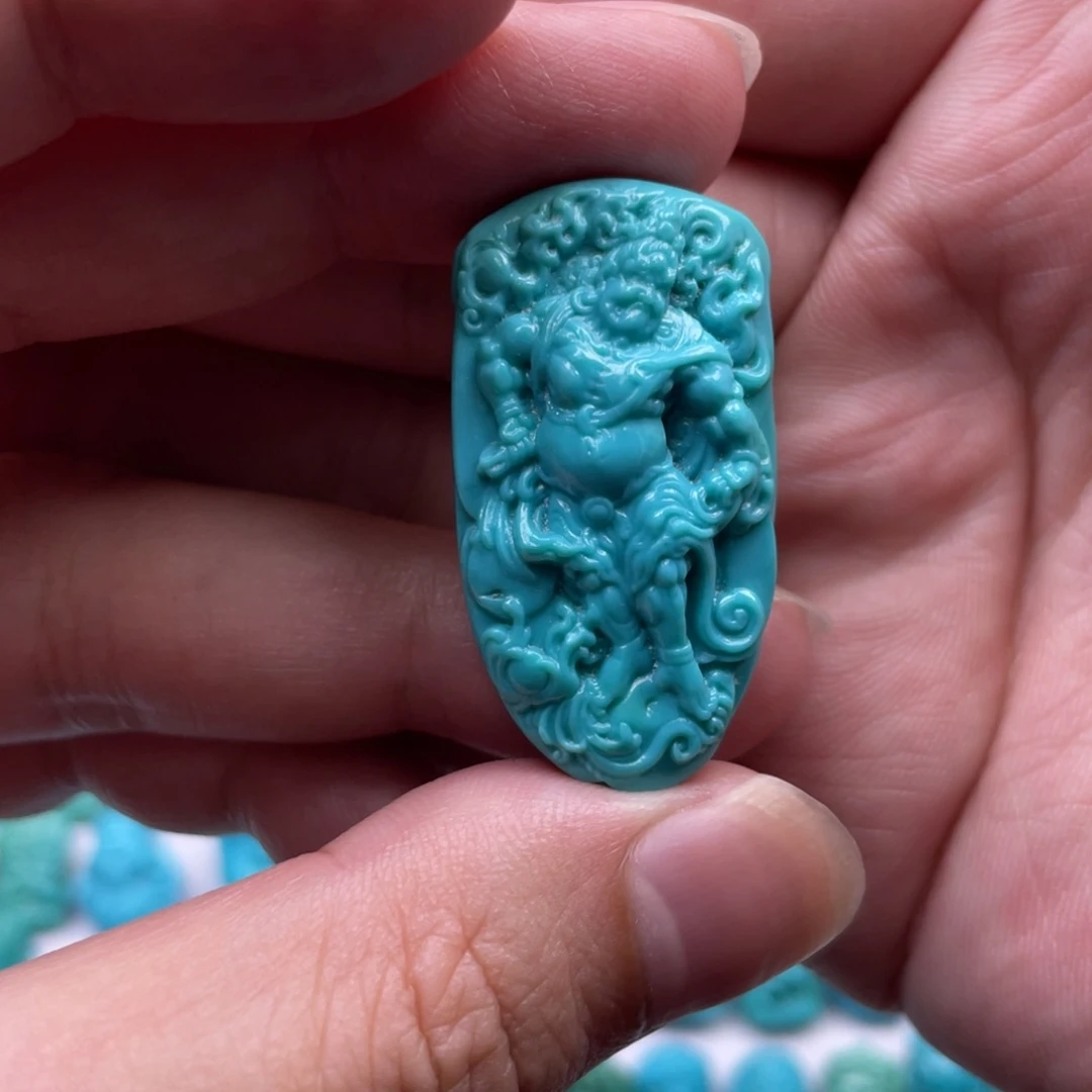 未镶嵌绿松石珠宝奇石