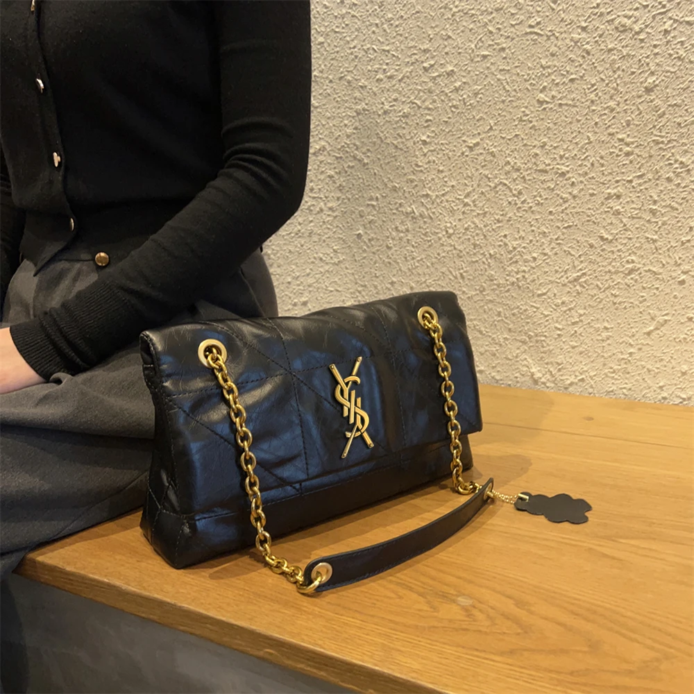 韩国仓现货达人推荐好物精选限量抢购鞋靴包装2025新款斜挎邮差包