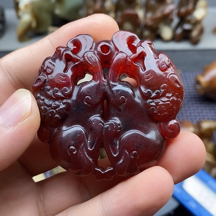 未镶嵌蛇纹石玉颈饰