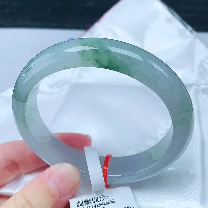 翡翠手镯未镶嵌55贵妃