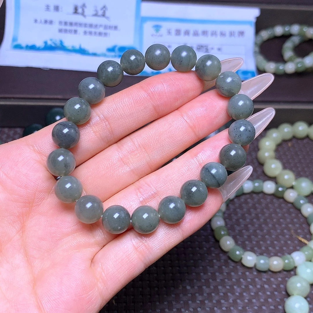 未镶嵌手串和田玉卡10
