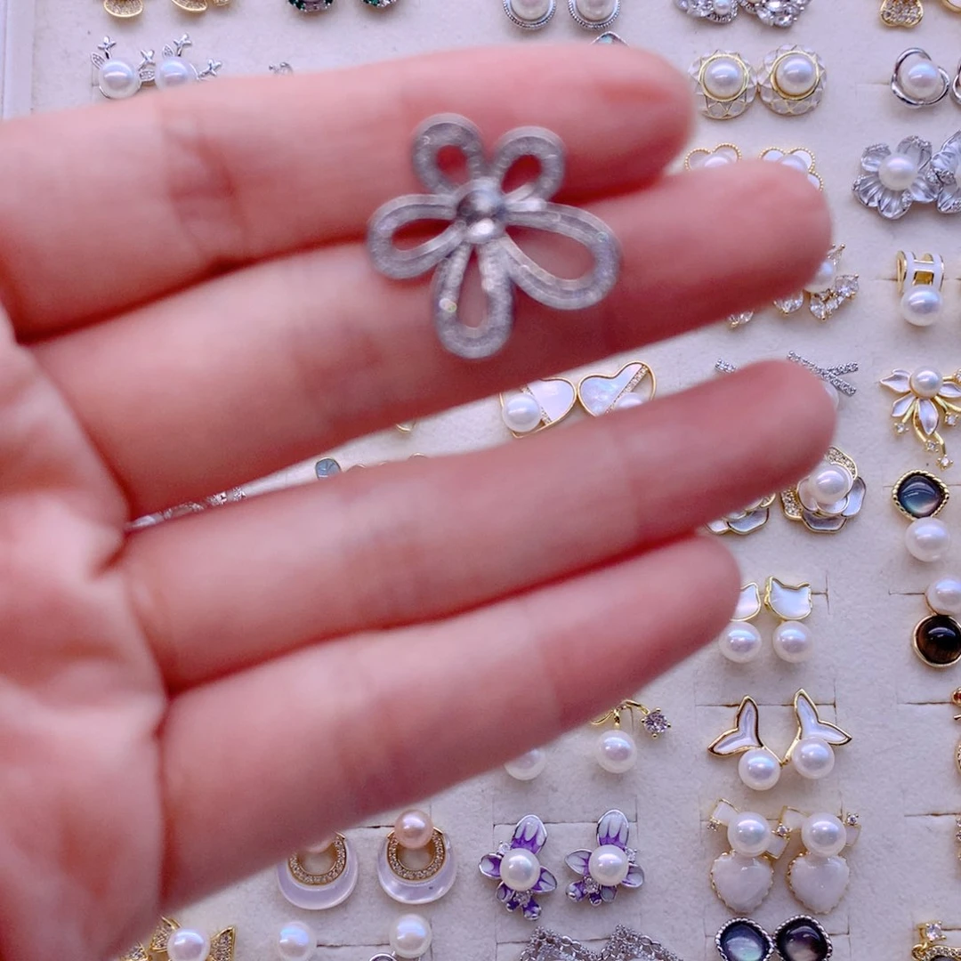 合金淡水珍珠耳饰