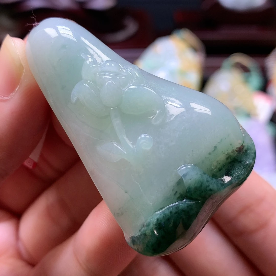 翡翠未镶嵌颈饰天然