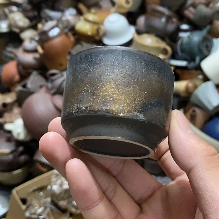 瓷片然后又要在这里去看看