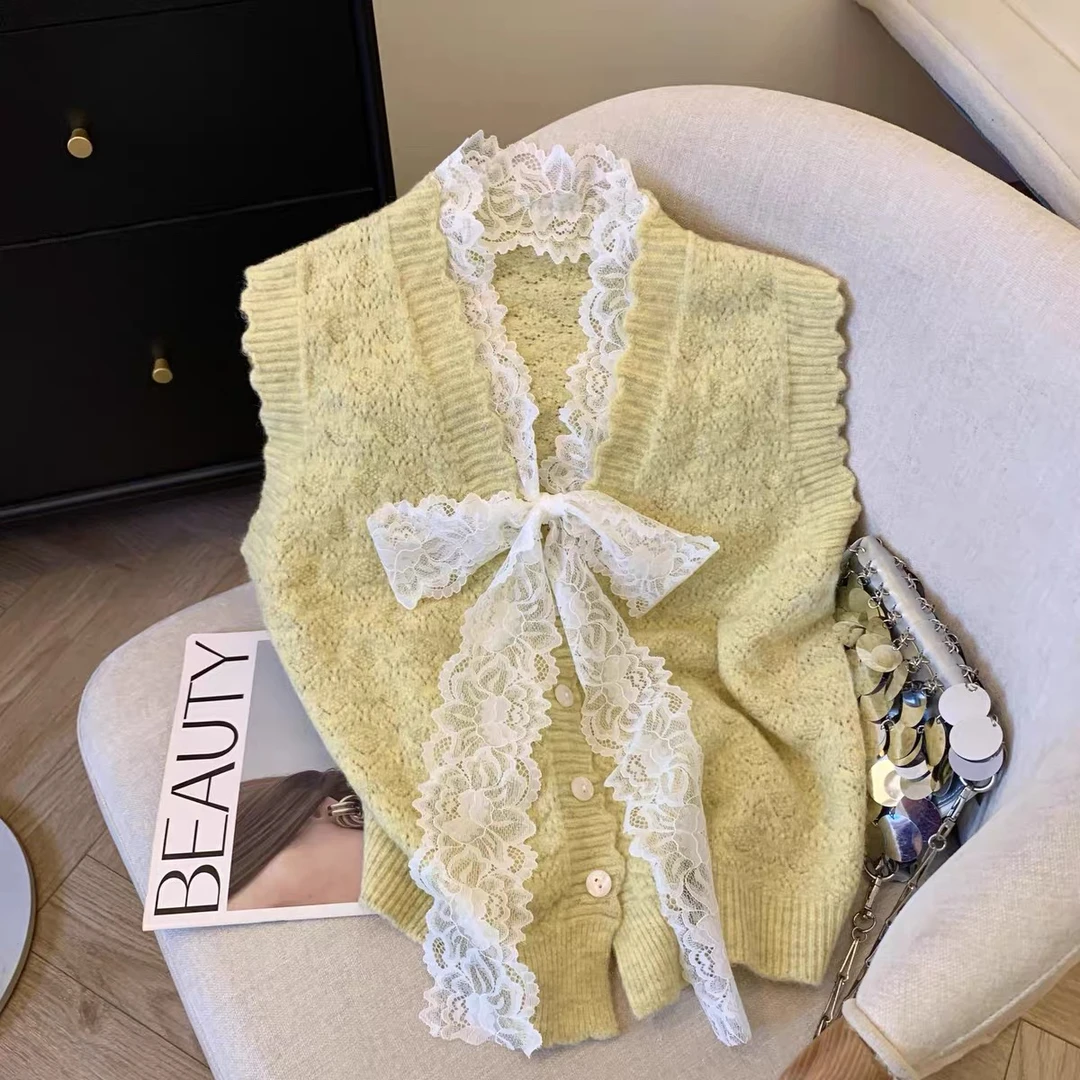 专柜撤回剪标法式蕾丝蝴蝶结针织马甲女秋冬新款绝美显瘦叠穿上衣