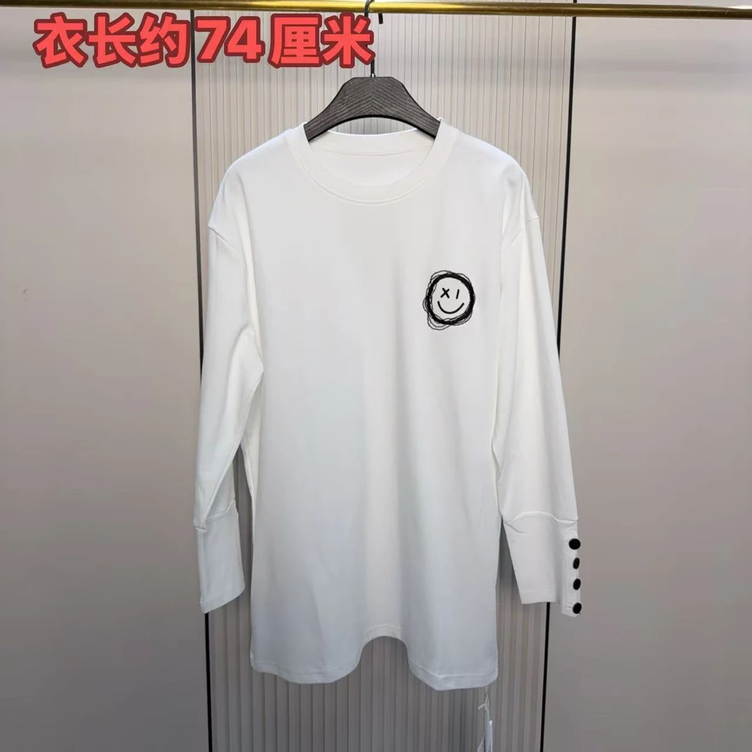 6624笑脸袖排扣圆领长袖洋气T恤