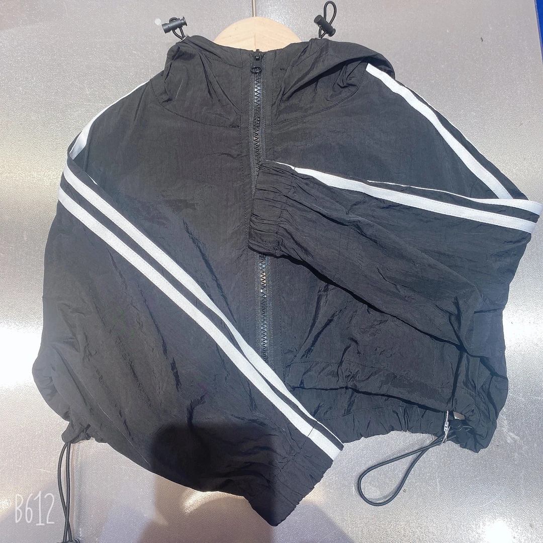 8679童装夏款卡腰长袖外衣